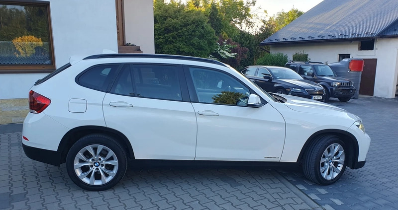 BMW X1 cena 38900 przebieg: 209000, rok produkcji 2012 z Zelów małe 781